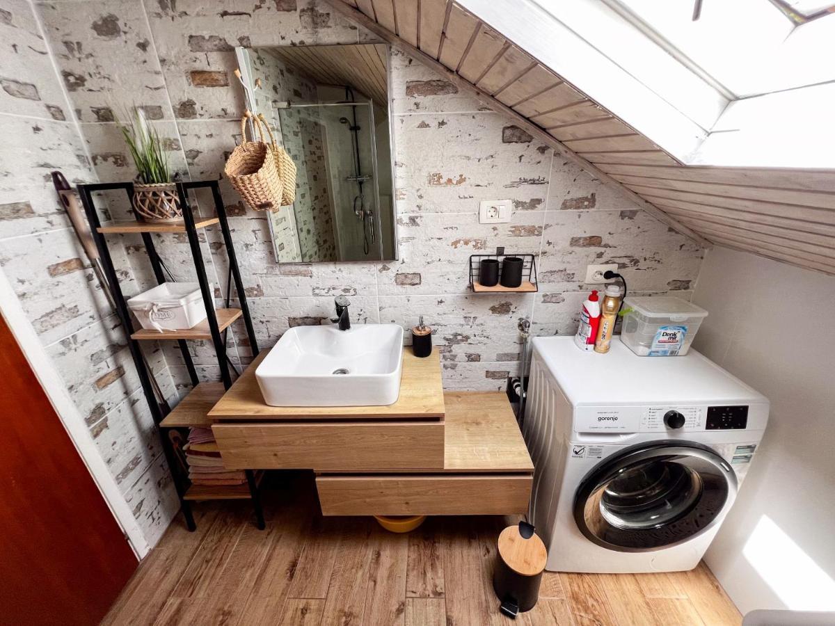 Apartment Cesare 3 Zastražišće Zewnętrze zdjęcie