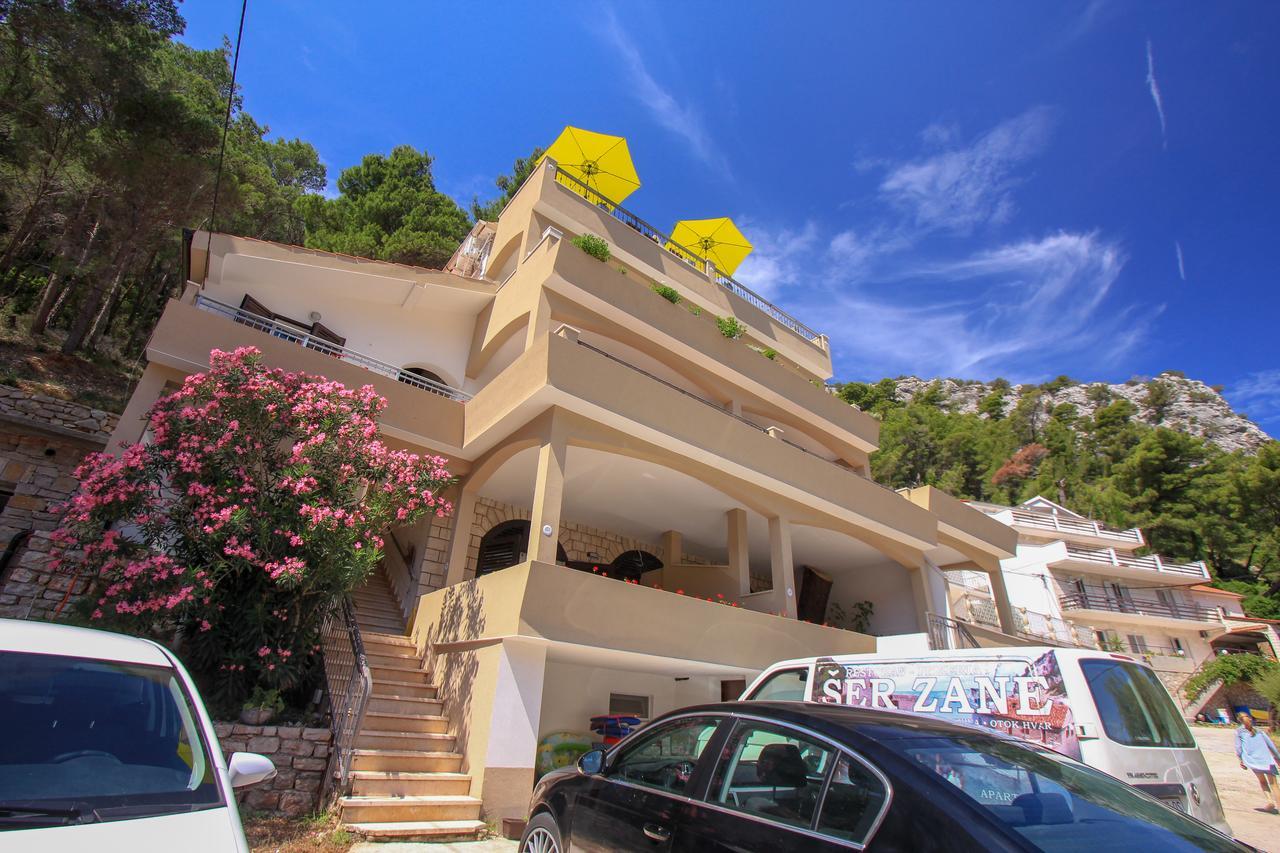 Apartment Cesare 3 Zastražišće Zewnętrze zdjęcie